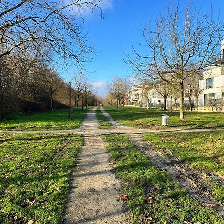 Appartement 2 Pieces 5Min Gare Val D'Europe Parking Inclus Montévrain Kültér fotó
